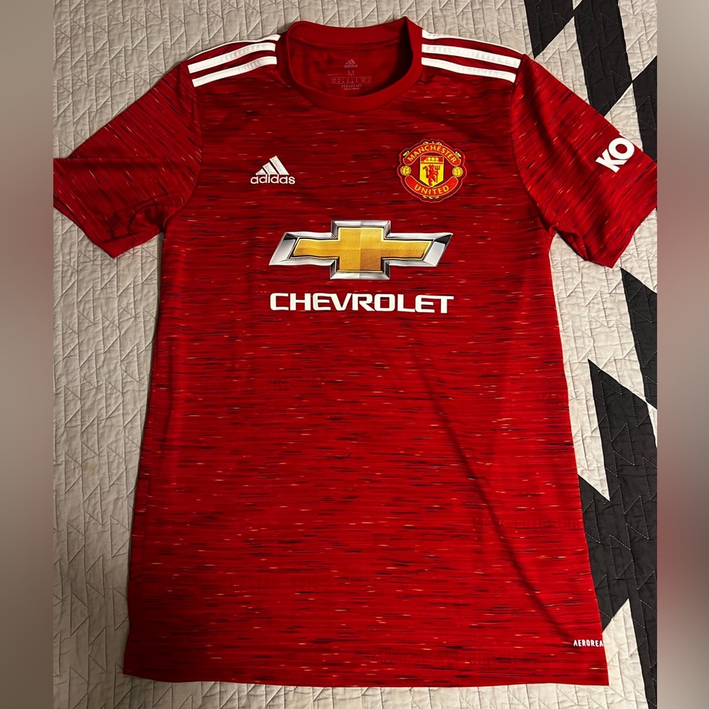 Manchester United jersey Adult medium